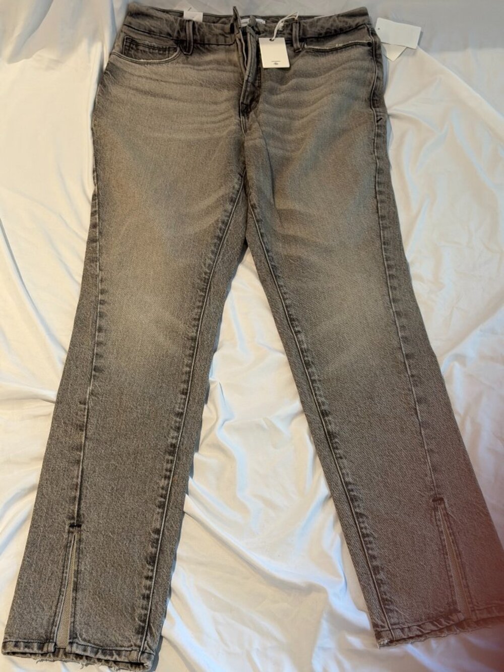 Good American Good Classic Split Hem Jeans Gray Wash Size 10/30 NWT